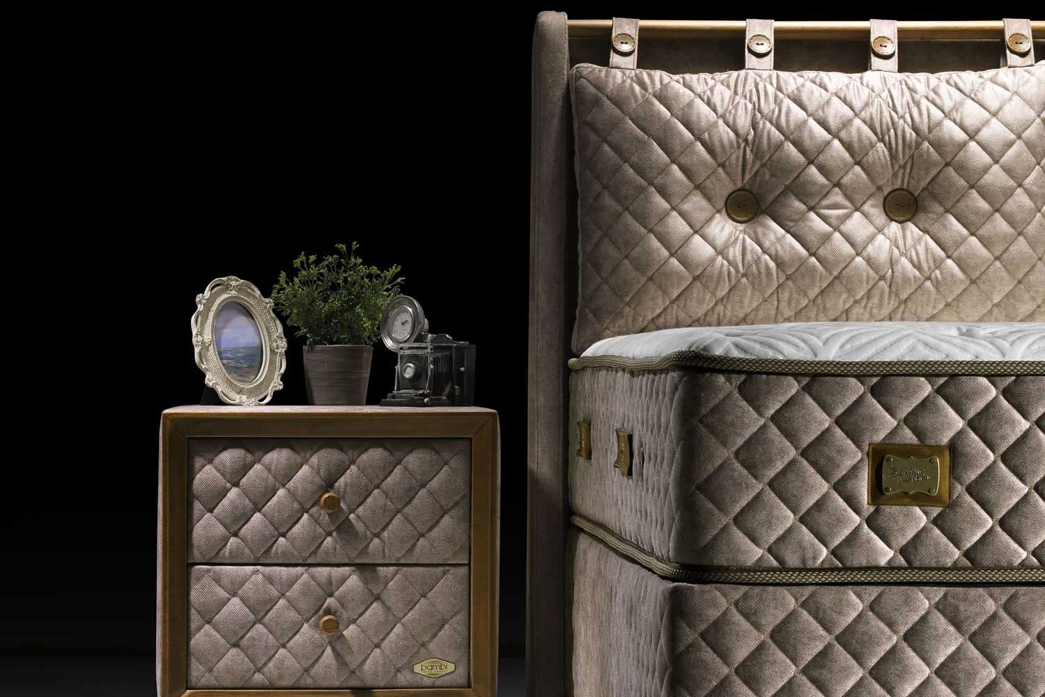 Bambi Bamboo Sleep Boxspringbett-Set H3 Matratze Kopfteil Bettkästen